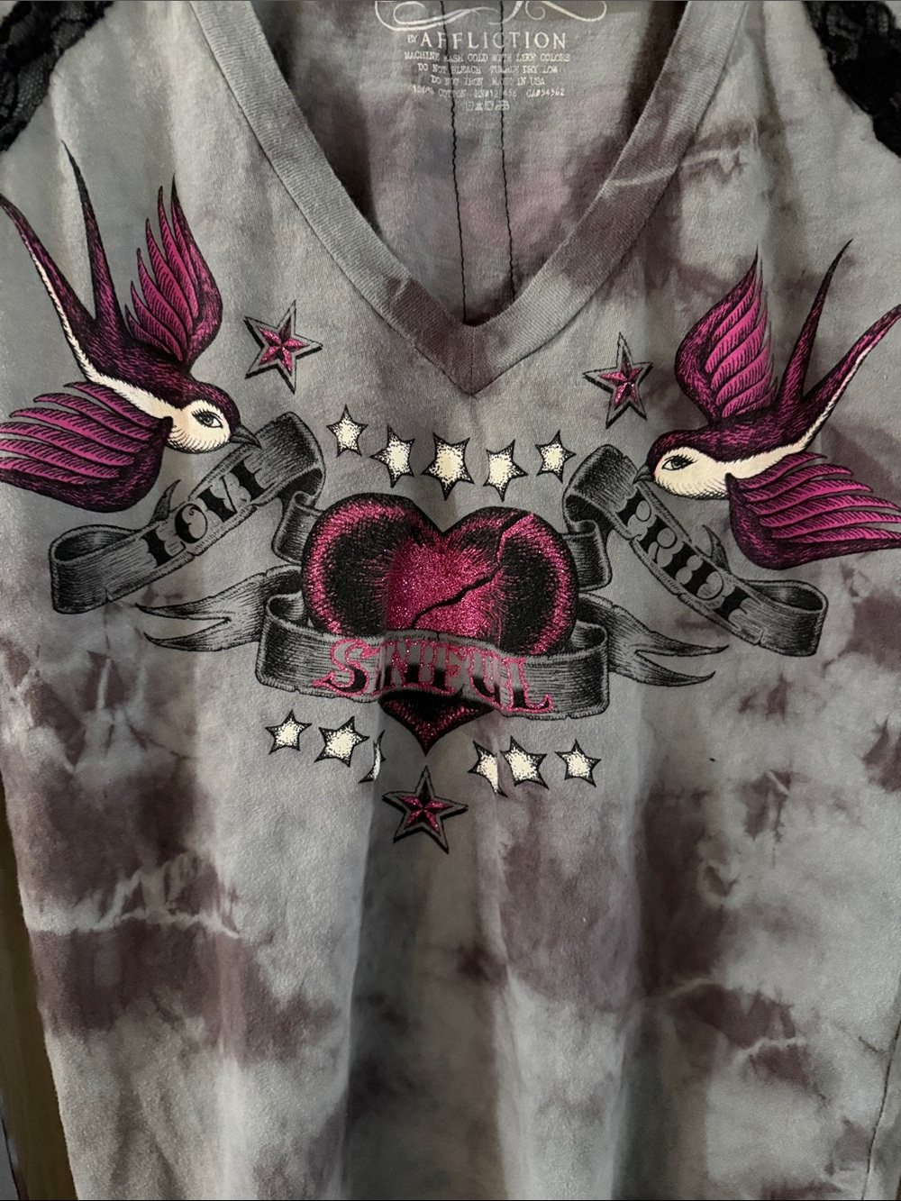 Affliction Women's Gray Tie-Dye V-Neck Long Sleeve Top with Pink Heart Graphic - Picture 3 of 8